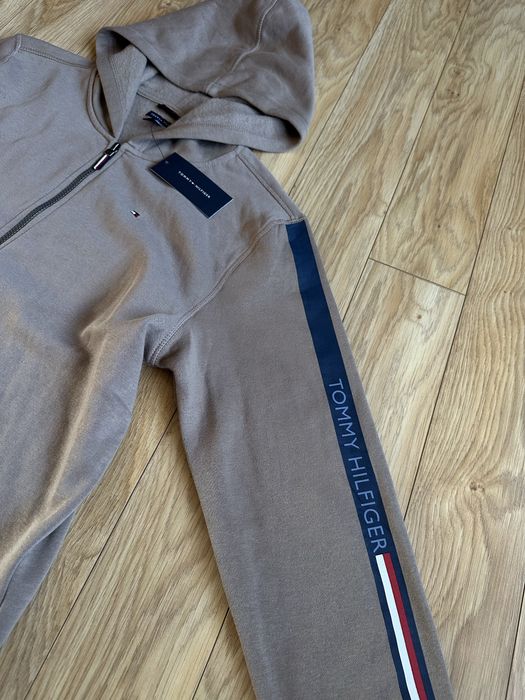 Nowa bluza młodzieżowa chłopięca 18/20 lat S Tommy Hilfiger z kapturem