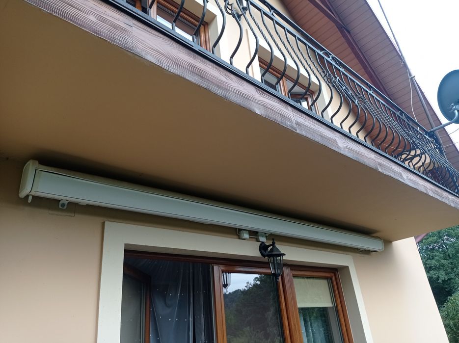 Markiza tarasowa przyścienna sterowana 4x3