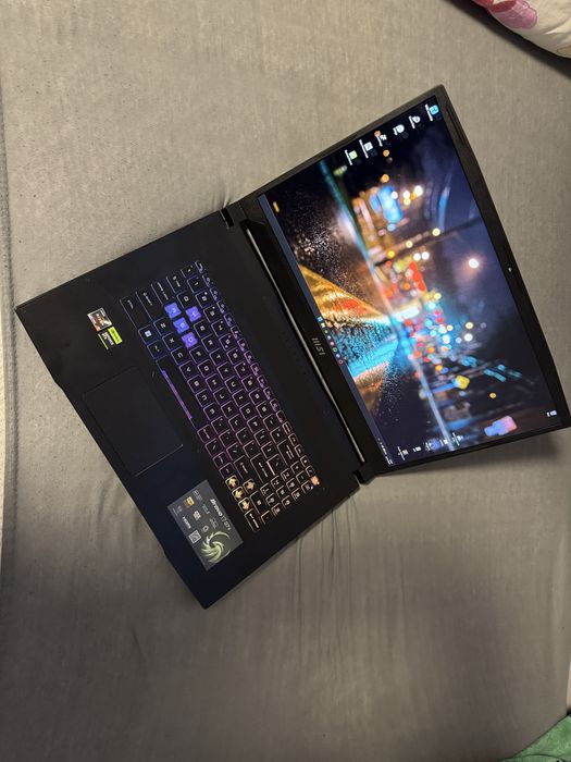 Laptop gamingowy MSI BRAVO 17 WINDOWS 11