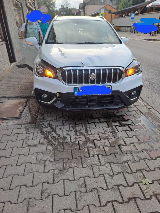 Suzuki S-Cross