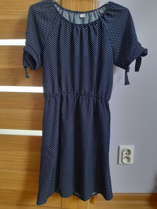 Sukienka w kropki rozm S