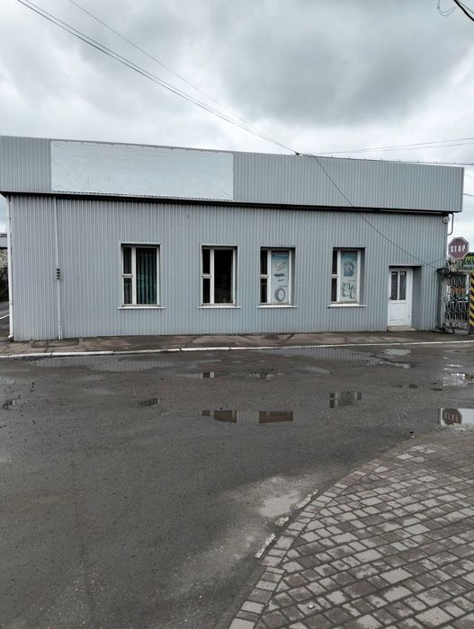 Продаж бази 1856 м². Власна земля 0,48 га. Рівне, вул. Опанасюка