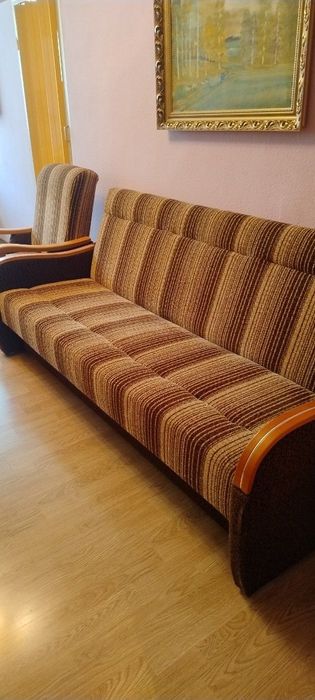 Sprzedam kanapotapczan i dwa fotele