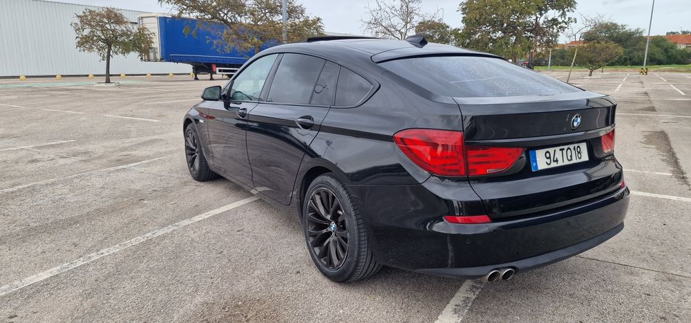 BMW 520 GT           .