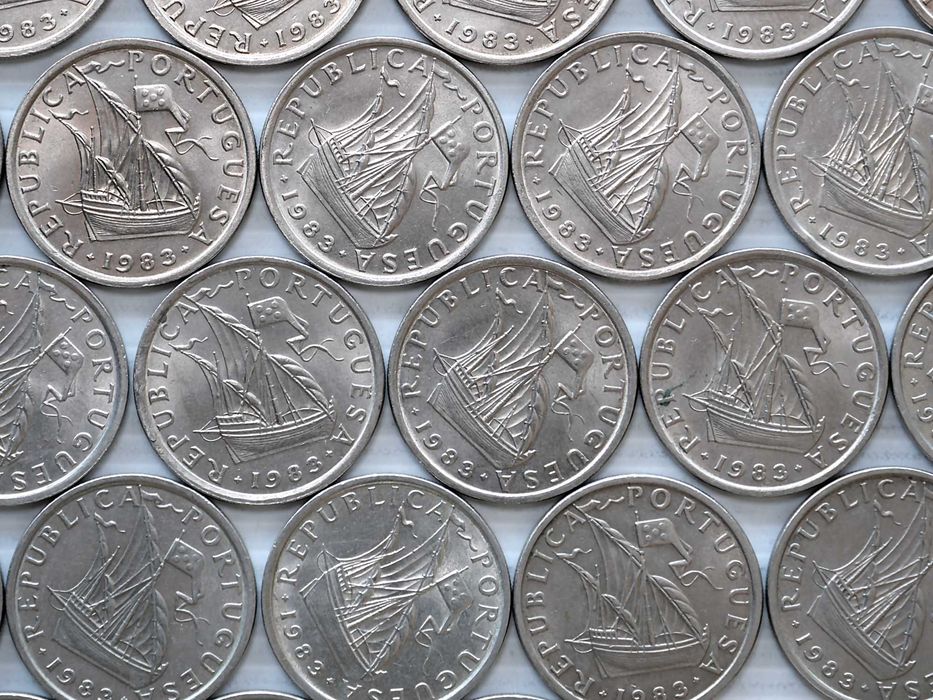 Lote de 25 Moedas 5 Escudos 1983