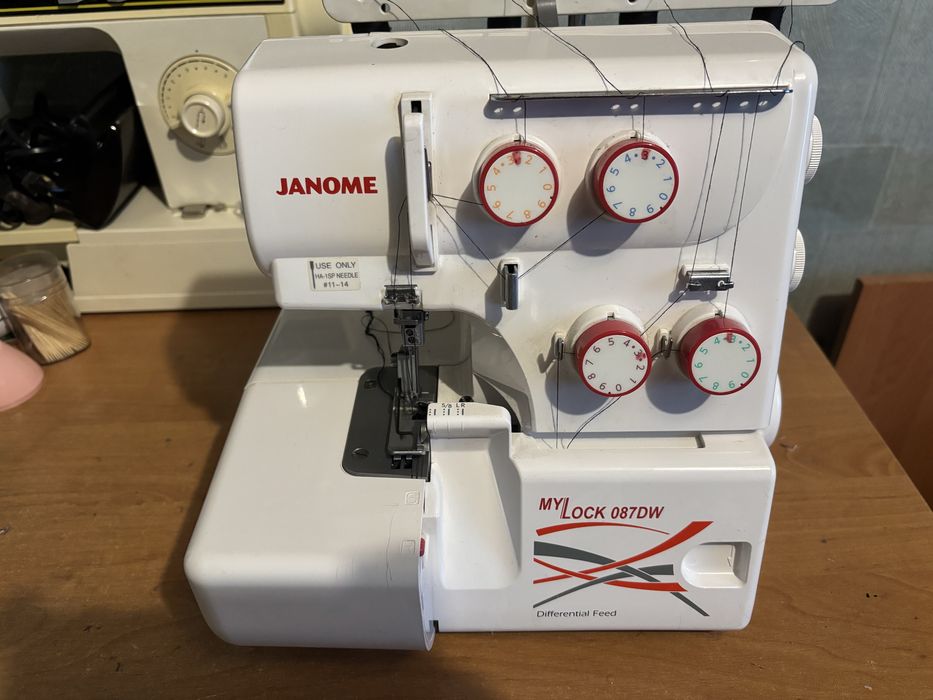 Оверлок Janome Legend 087DW