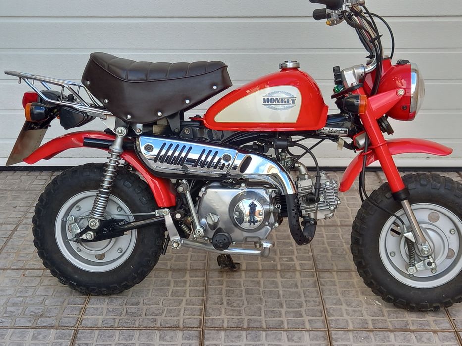 Honda Monkey Z50