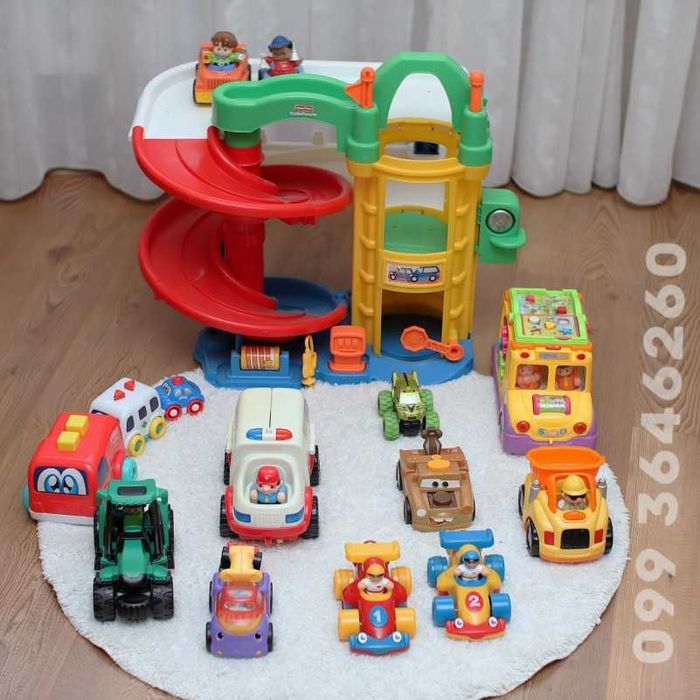Пакет лот машинок с треком Fisher Price, ELC, Huile Toys