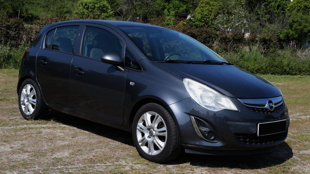 Opel Corsa 1.2 Enjoy