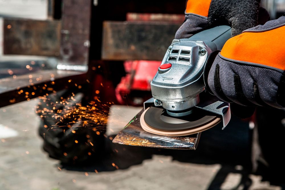 Ściernica listkowa 125 x 22,2 mm, K80 GRAPHITE