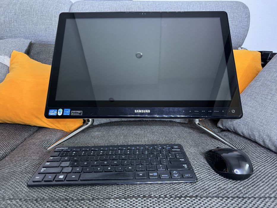 Samsung 500A komputer all-in-one dotykowy ekran