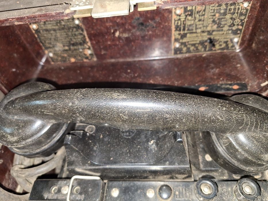 Польовий телефон