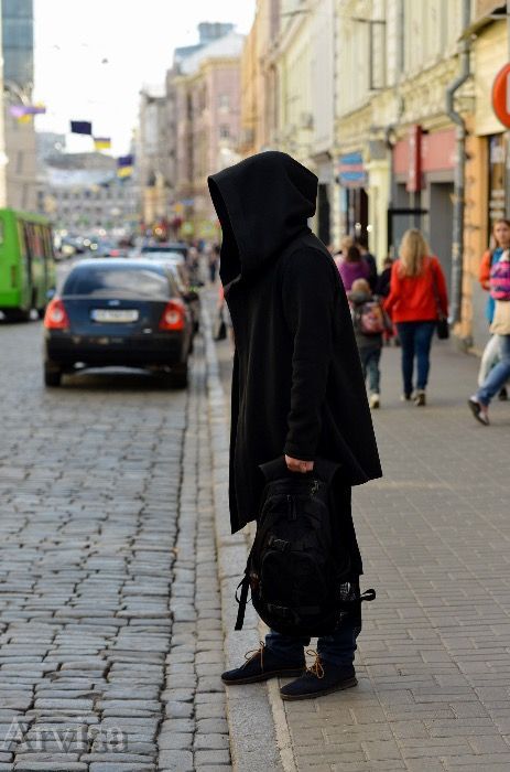 Теплая черная мантия на флисе с капюшоном. Кардиган мужской. Накидка