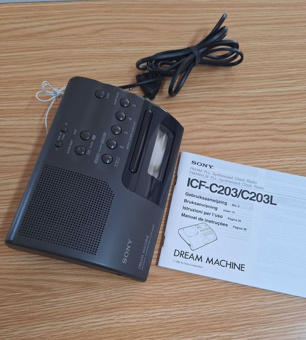 SONY-Radio despertador Modelo ICF-C203/C203L.