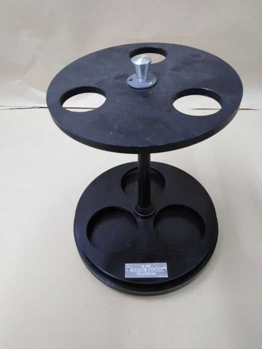 Suporte / Base RAMOS PINTO para 3 Garrafas