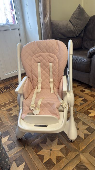 Стільчик для годування