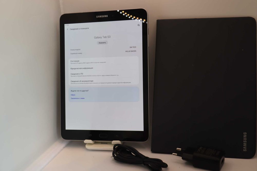 Samsung Galaxy Tab S3 SM-T820 9.7" Wi-Fi Silver ! дуже гарний стан! Super AMOLED