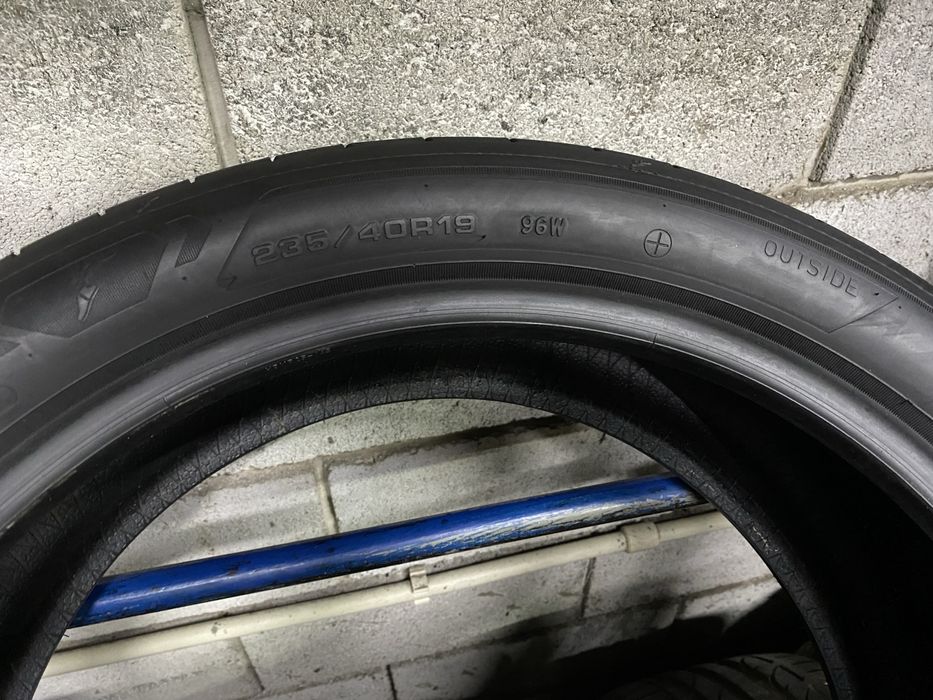 Літні шини 235/40 R19 (96W) GOOD YEAR
