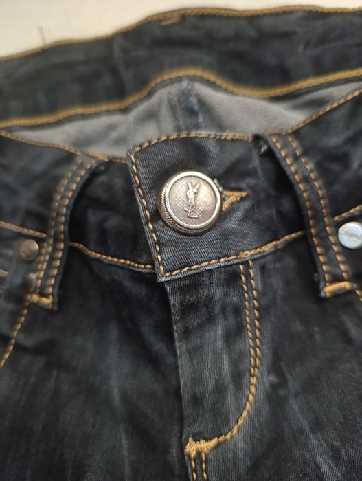 Джинси Yves Saint Laurent