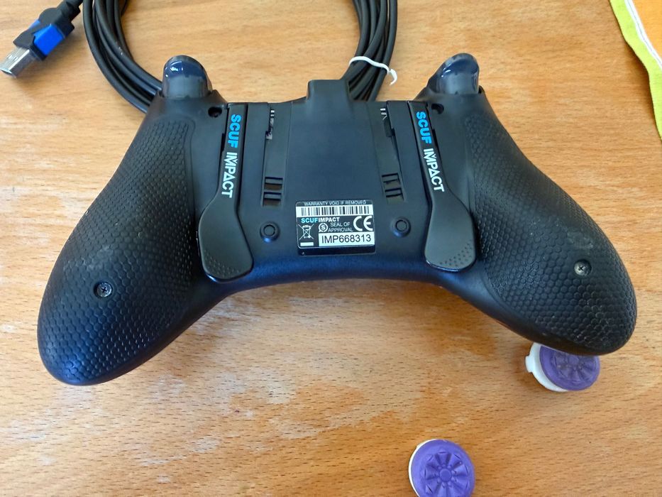 Comando SCUF PS4 e PC