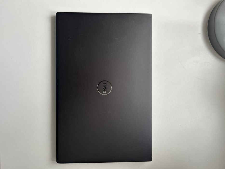 Dell Vostro 15 7510 i7 64 GB RAM RTX 3050 Ti 1 TB SSD Windows 11 Pro