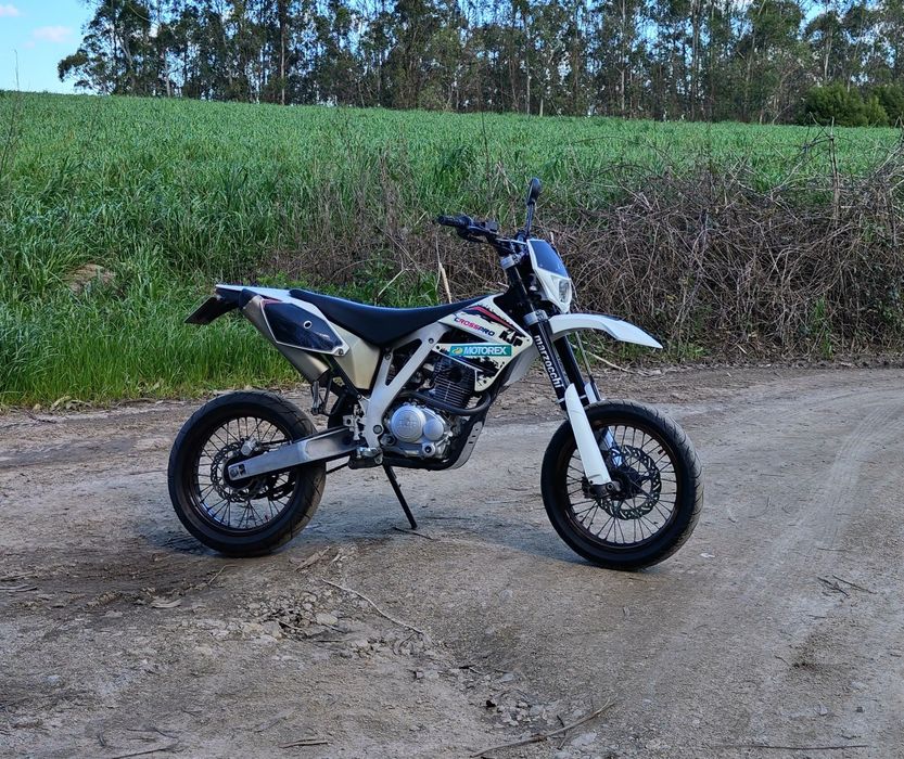 AJP 125 PR4 Supermoto