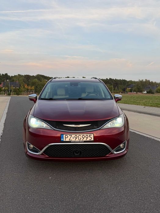 Chrysler Pacifica