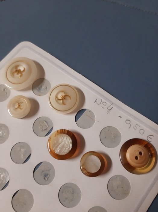 Botões variados cor/tamanho