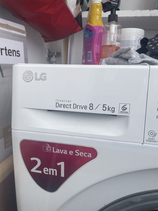 Maquina de lavar e secar lg muito pouco uso