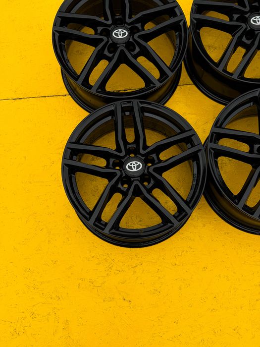 Диски Alutec R17 5.114.3 ET38 Тойота Рав 4 Камрі Мазда Кіа Рено Хюндай Хонда Нісан