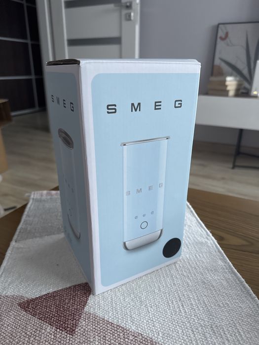 Spieniacz do mleka Smeg