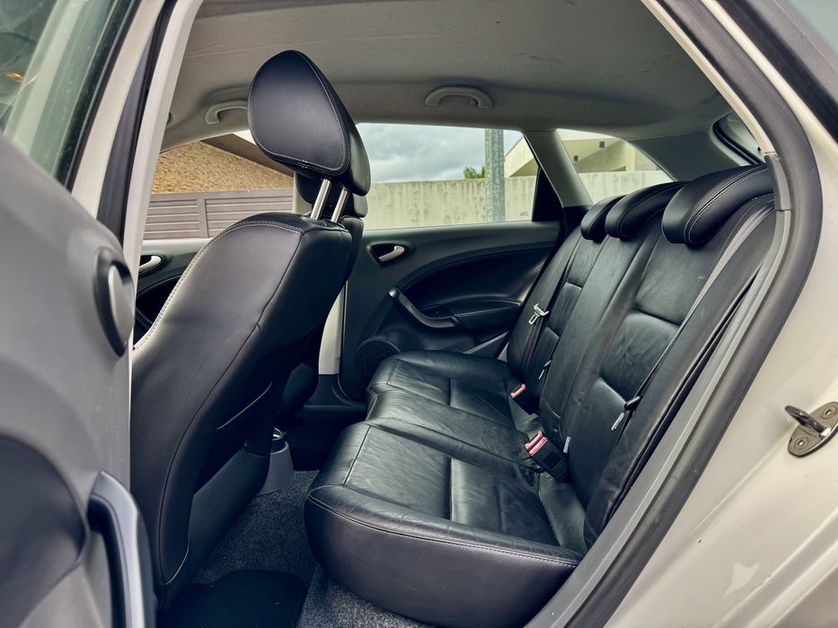 Seat Ibiza ST 1.2 TDI 2010 Full extras Garantia 18 meses