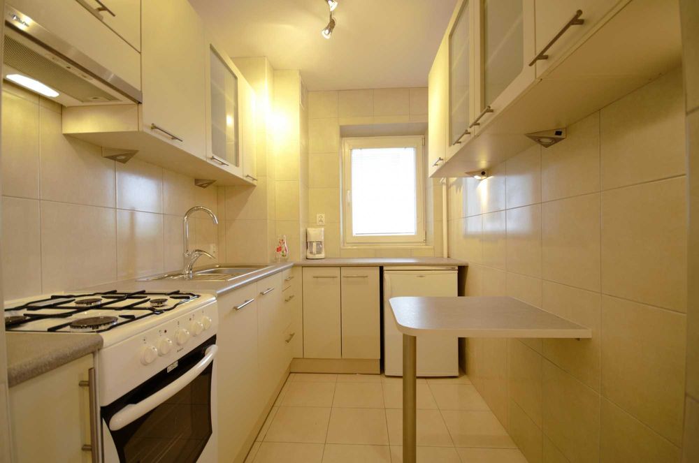 Bielany, ul. Broniewskiego 99, 3 nieprzechodnie pokoje, 51 m²