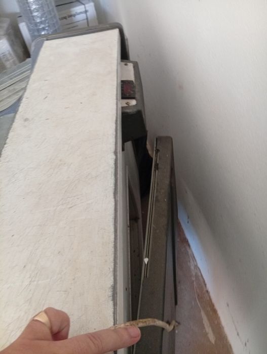 Холодильна вітрина