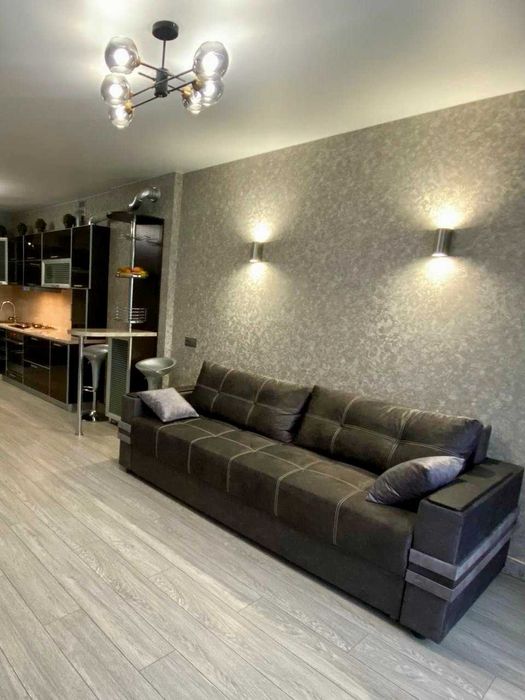 Оренда квартири (євродвушка) 54м. ЖК Лісова Казка, Радистів 34.