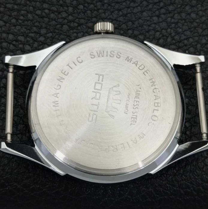 Relógio mecânico Fortis verde a corda de fabrico Suiço