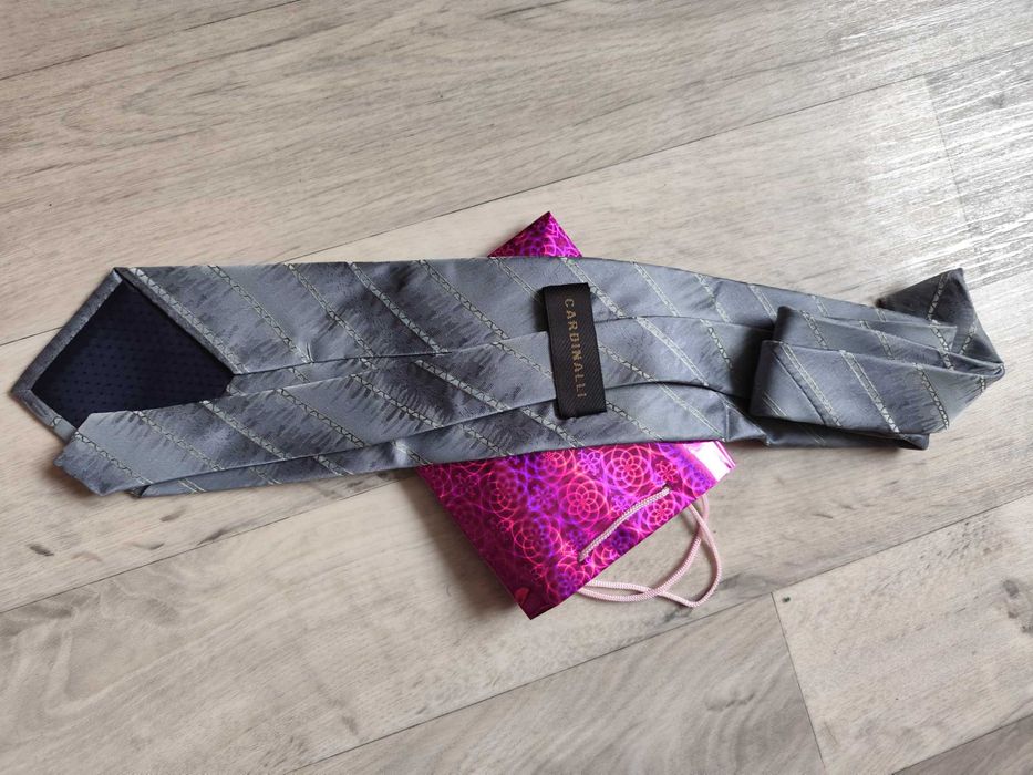 Krawat męski jasny szary