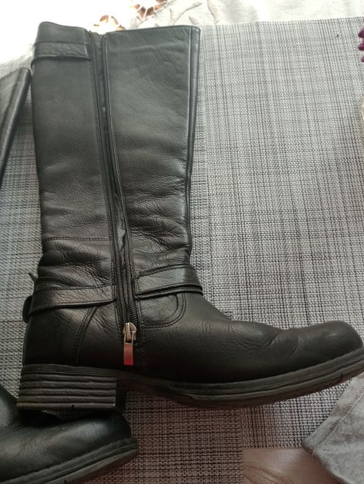 Buty zimowe damskie