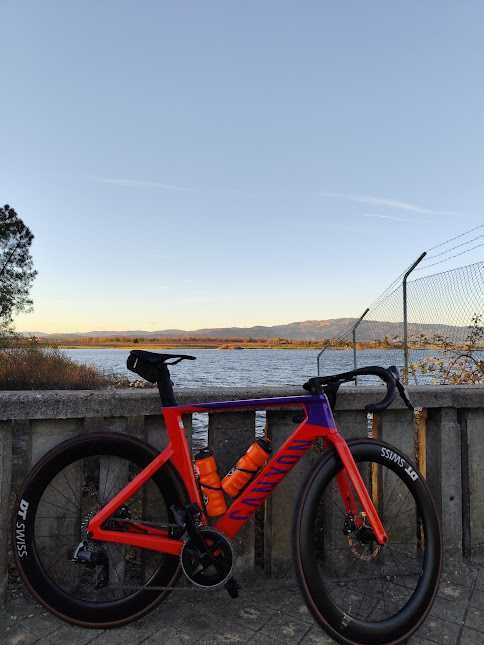 Canyon Aeroad CF SLX 7 Disc eTap