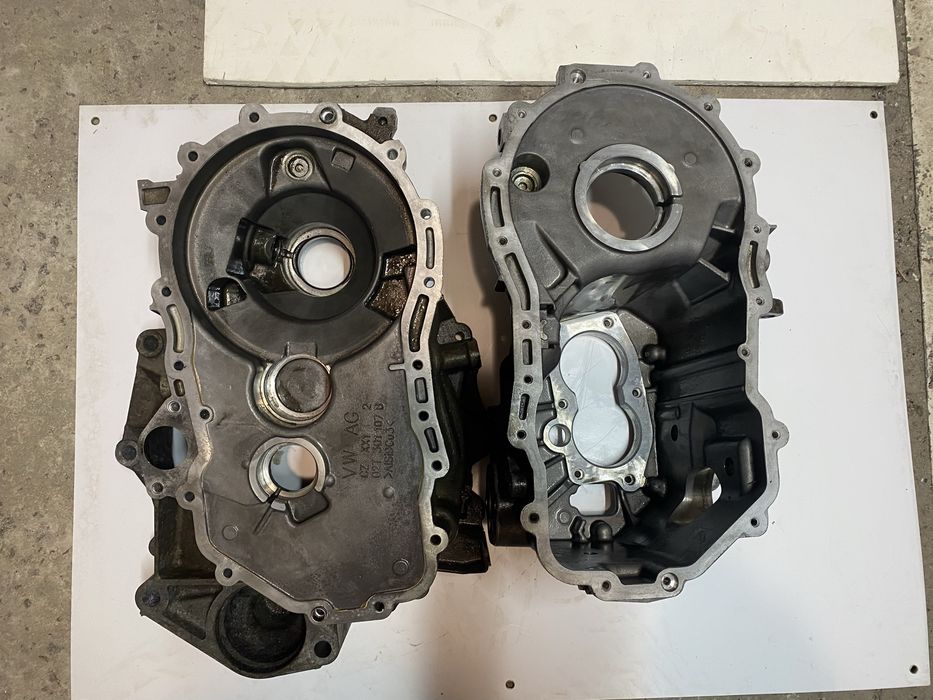 Запчастини МКПП 02T301103AB Корпус Деференціал 02T409121F