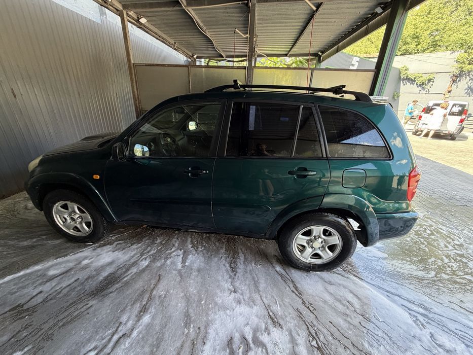 Toyota rav4 2.0 d