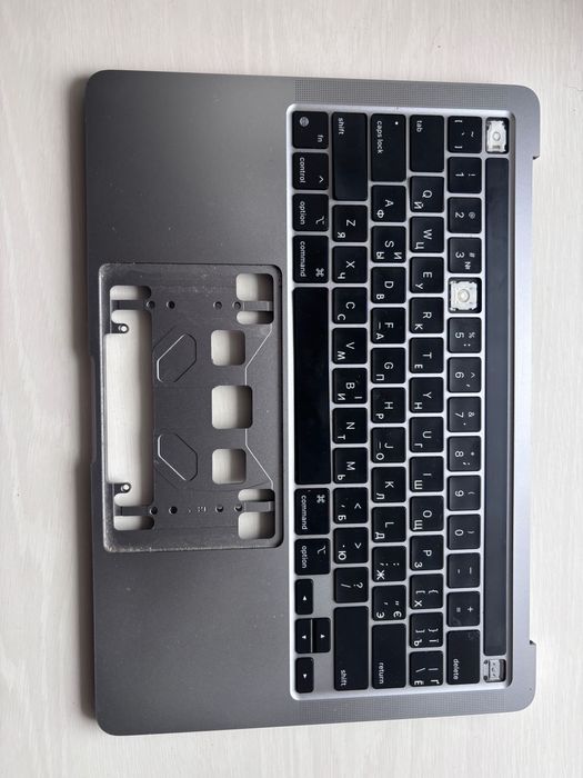 Клавиатура и корпус MacBook Pro 13 M1 A2338 • Без трекпада, на запчасти