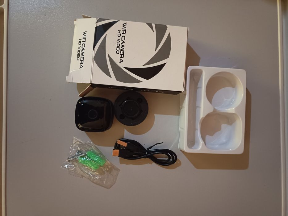 Mini câmara de vigilância inteligente Wi-Fi HD (Z-IOT CAM).
