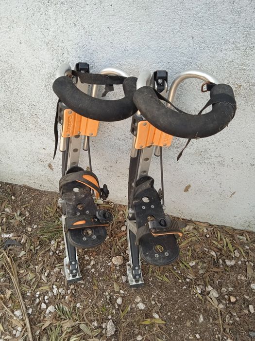 Powerbocks ou Pernas de pau saltitantes