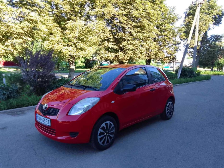 Продам Toyota Yaris