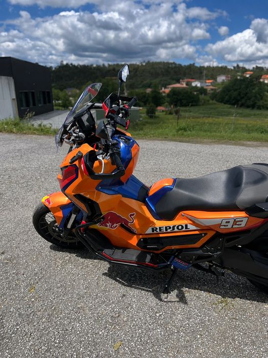 Honda xadv 750 dct