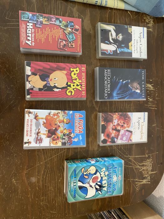 Conjunto de Cassetes VHS64564134494721120