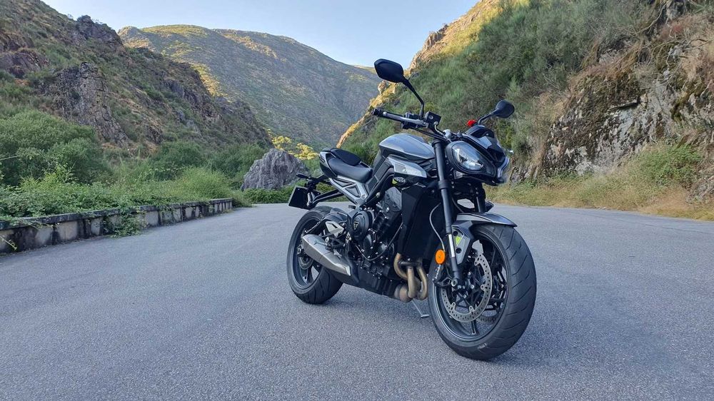 2023 Triumph Street Triple 765 R