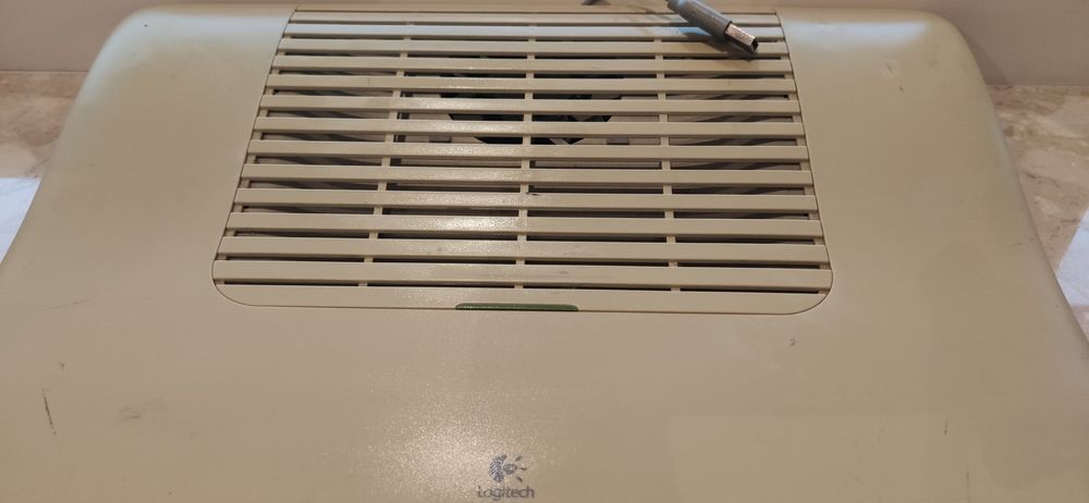 Podstawka chłodząca do laptopa