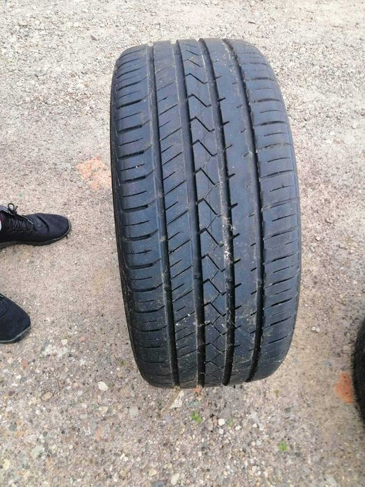 Шини 235/40 R19  M+S 19рік4шт,  2шт-450грн/1шт; 2шт-2200грн/1шт